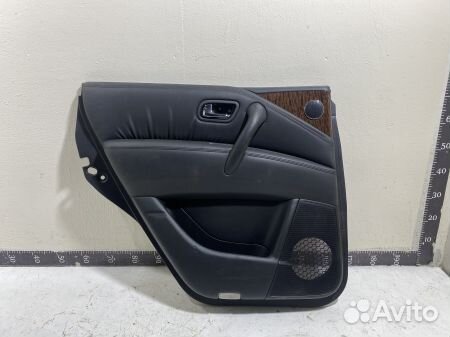 Обшивка двери задней левой Nissan Patrol Y62