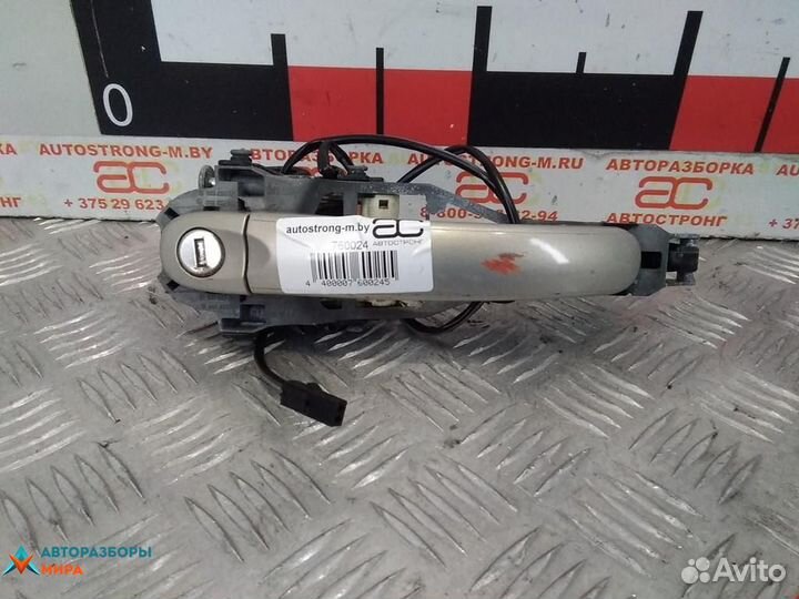 Ручка наружная передняя правая Volkswagen Eos 2009