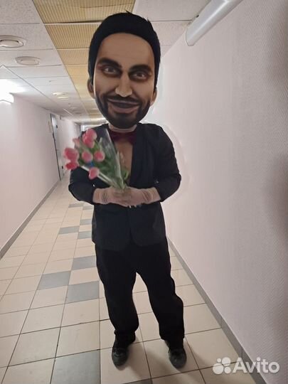 Поздравление от Артура Пирожкова / Аниматор