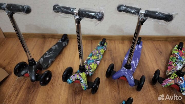 Самокат детский колеса светятся