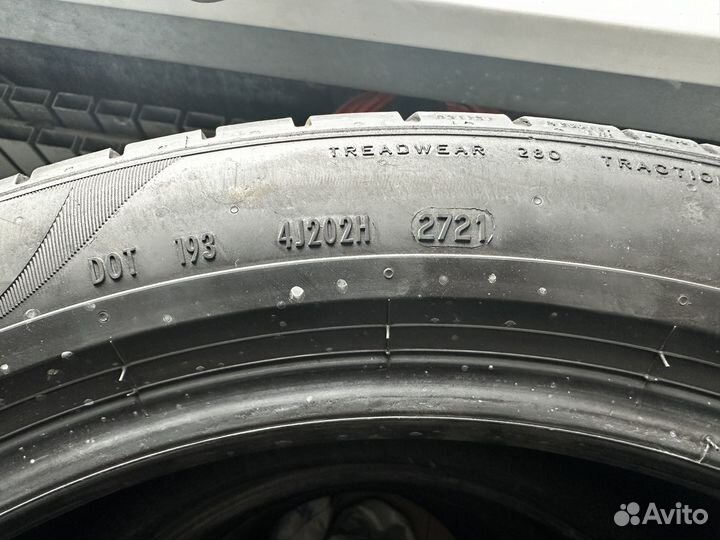 Pirelli P Zero 245/45 R18 100Y