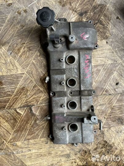 Клапанная крышка Mazda 3 1.6