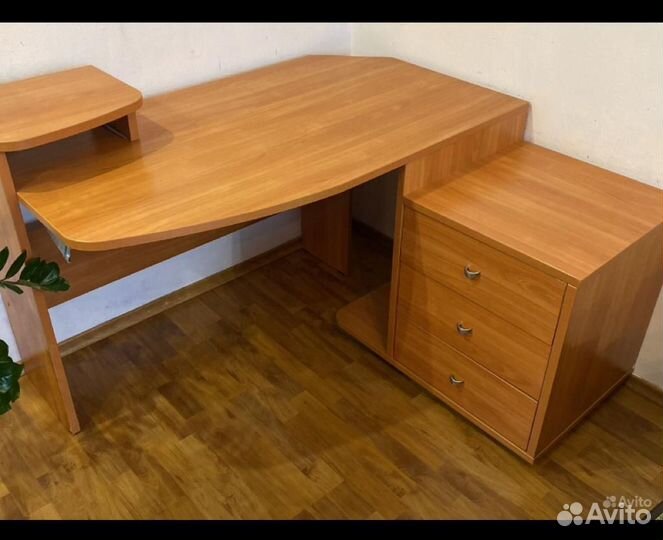 Компьютерный стол бу