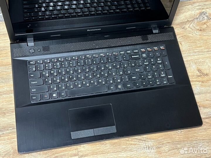 Ноутбук Lenovo IdeaPad G700, 17.3