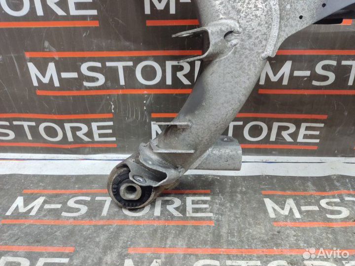 Балка поперечная (подрамник) задняя Mercedes-Benz