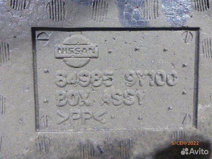 Ящик для инструментов Nissan Teana J31 VQ23DE 2006