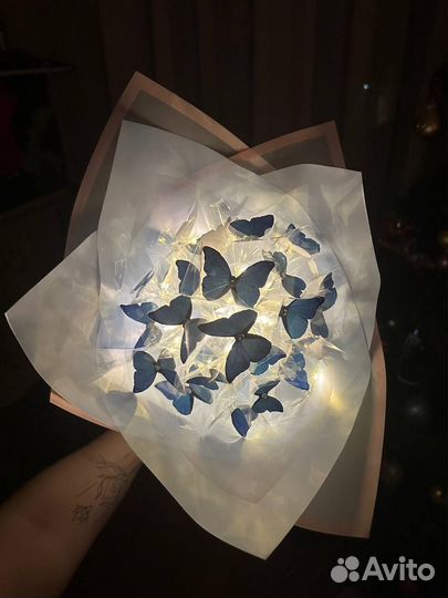 Букет из бабочек в наличии