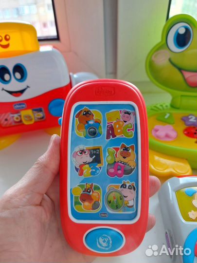 Развивающие игрушки Chicco,Fisher Price детские