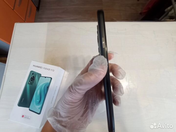 HUAWEI nova Y72, 8/128 ГБ