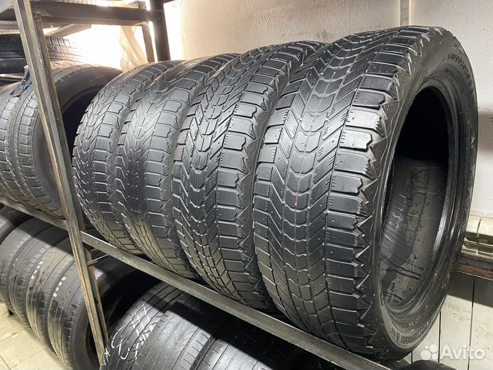 Firestone Winter Force 215/55 R17 94S