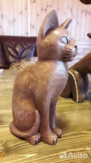 Кот деревянный