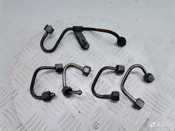 Трубка топливная Renault Scenic 2 2006 8200600509