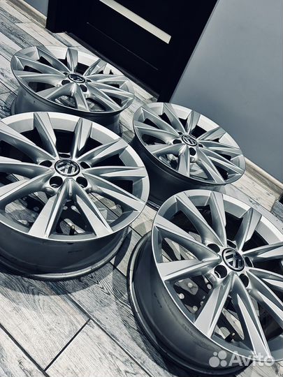 Колеса На Volkswagen R17. оригинал Пасат Джета