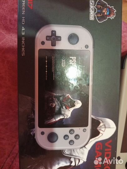 Портативная приставка м17