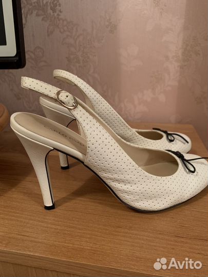 Туфли женские 39 размер