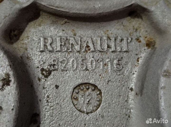 Кронштейн кабины Renault Premium