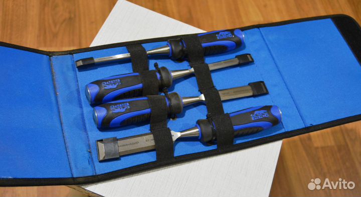 Набор для резьбы по дереву