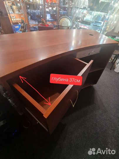 Стойка ресепшн бу