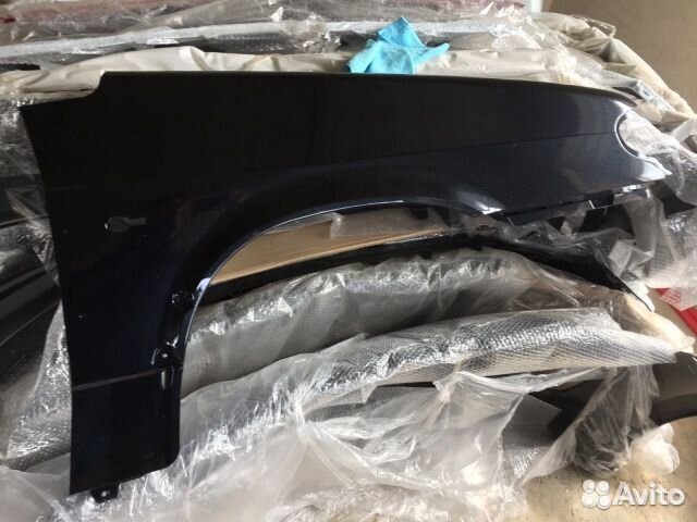 Крыло правое Ваз 2114 2115 цвет 606 Млечный путь