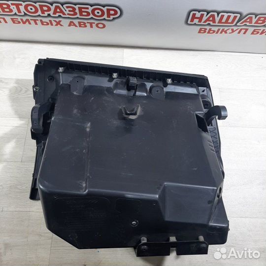 Бардачок LADA Vesta 2016