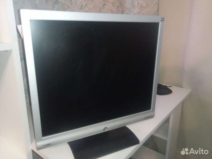 Монитор Benq 17
