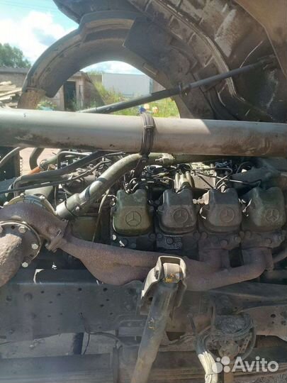 Мерседес 1934 в разбор есть всё