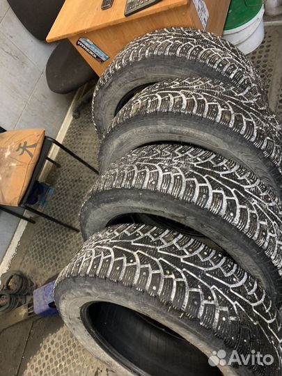 Nokian Tyres Hakkapeliitta 7 SUV 235/60 R18