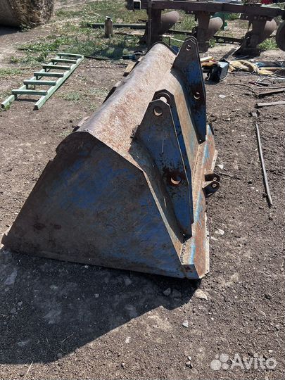 Фронтальный погрузчик, кун на мтз 80