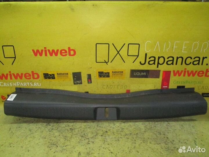 Обшивка багажника задняя Toyota Bb NCP30