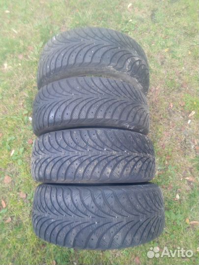 Goodyear UltraGrip Extreme 205/55 R16