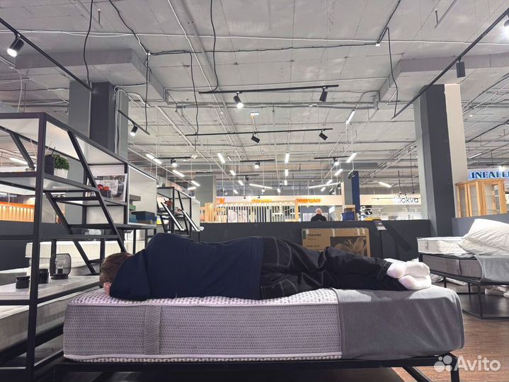 Матрас новый 180х200