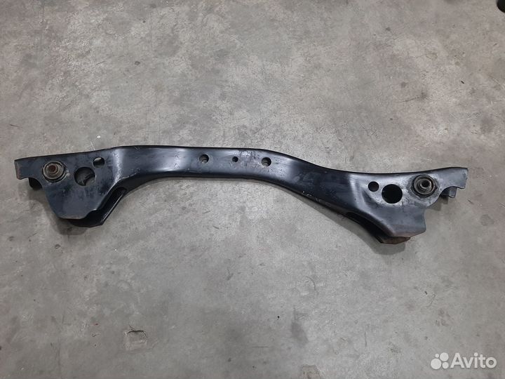 Балка торсионов Land Cruiser 100/Lexus LX470