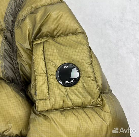 Пуховик CP Company D.D. Shell Down с линзой