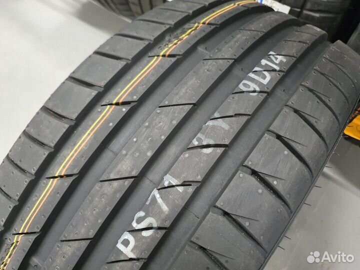 Kumho Ecsta PS71 SUV 265/45 R21