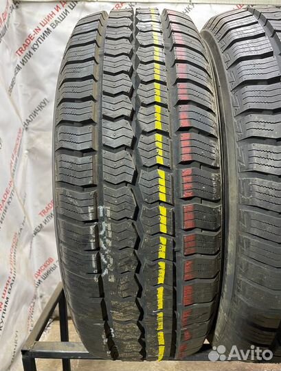 Yokohama BluEarth-Van RY61 215/65 R16C T