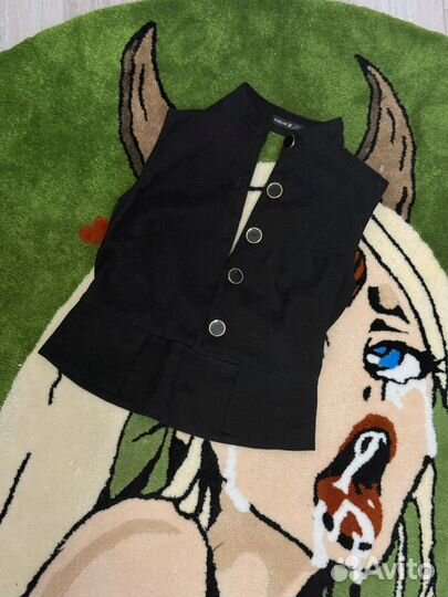 Жилетка женская