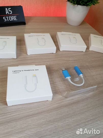 Переходник Lightning - 3.5 mm