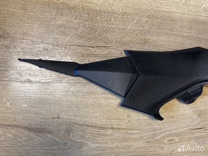 Kawasaki z800 крышка боковая