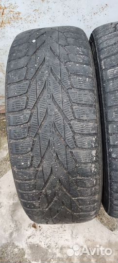 Nokian Tyres Hakkapeliitta R2 SUV 235/60 R18 107R