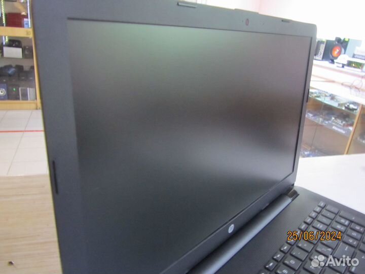 Ноутбук HP laptop 15ra