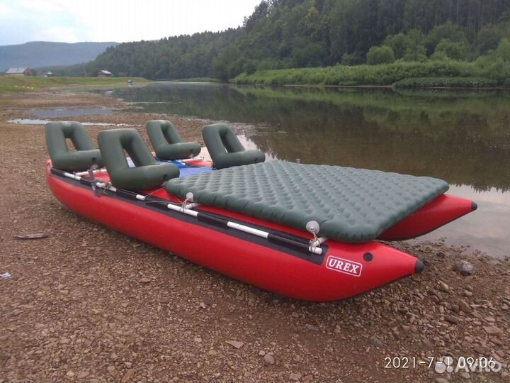 Катамаран монобаллонный