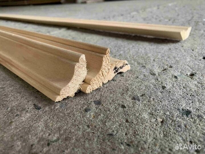 Плинтус липа