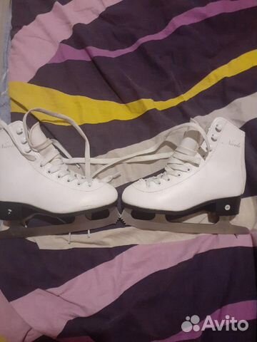 Коньки фигурные для девочки