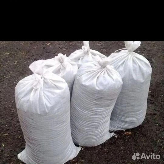 8 мешков навоза