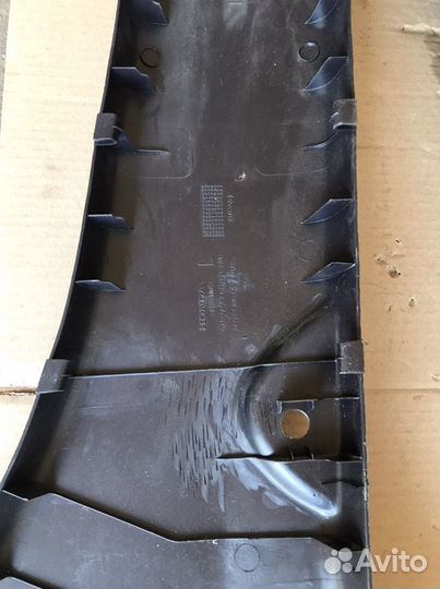 Накладка средней стойки Хонда CR-V3(751)