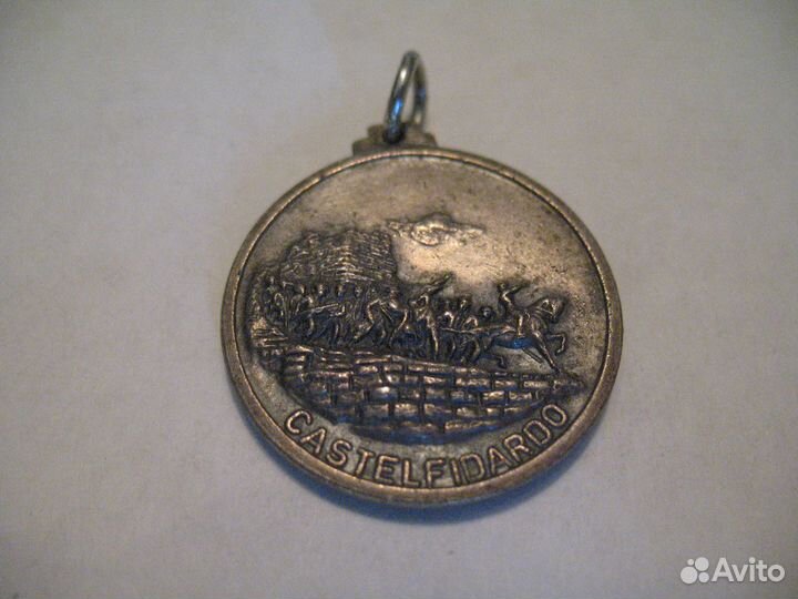 Медаль памятная castelfidardo. Аккордеон. Италия