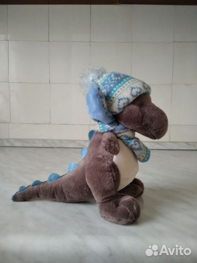 Дракон и другие мягкие игрушки