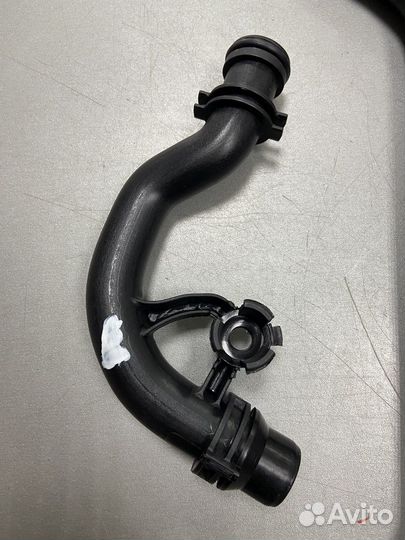 Патрубки на Впускной Коллектор BMW 11618603914