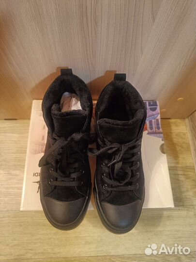 Ботинки демисезонные