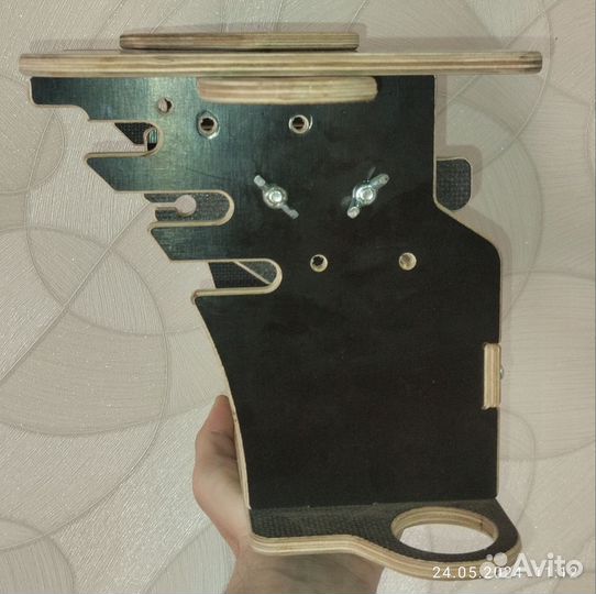 Столик для эхолота